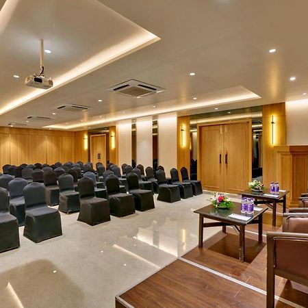 Citrus Hotel Колхапур Экстерьер фото