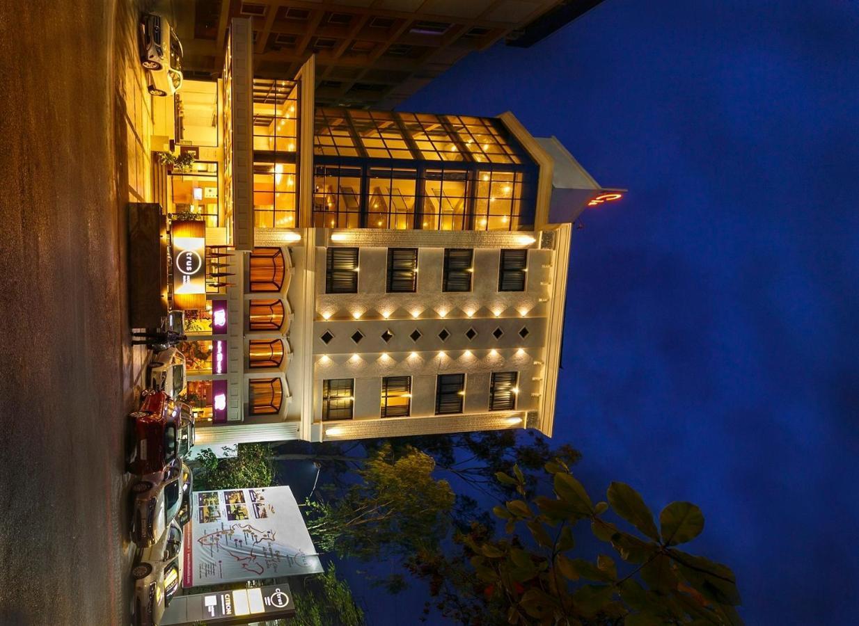 Citrus Hotel Колхапур Экстерьер фото
