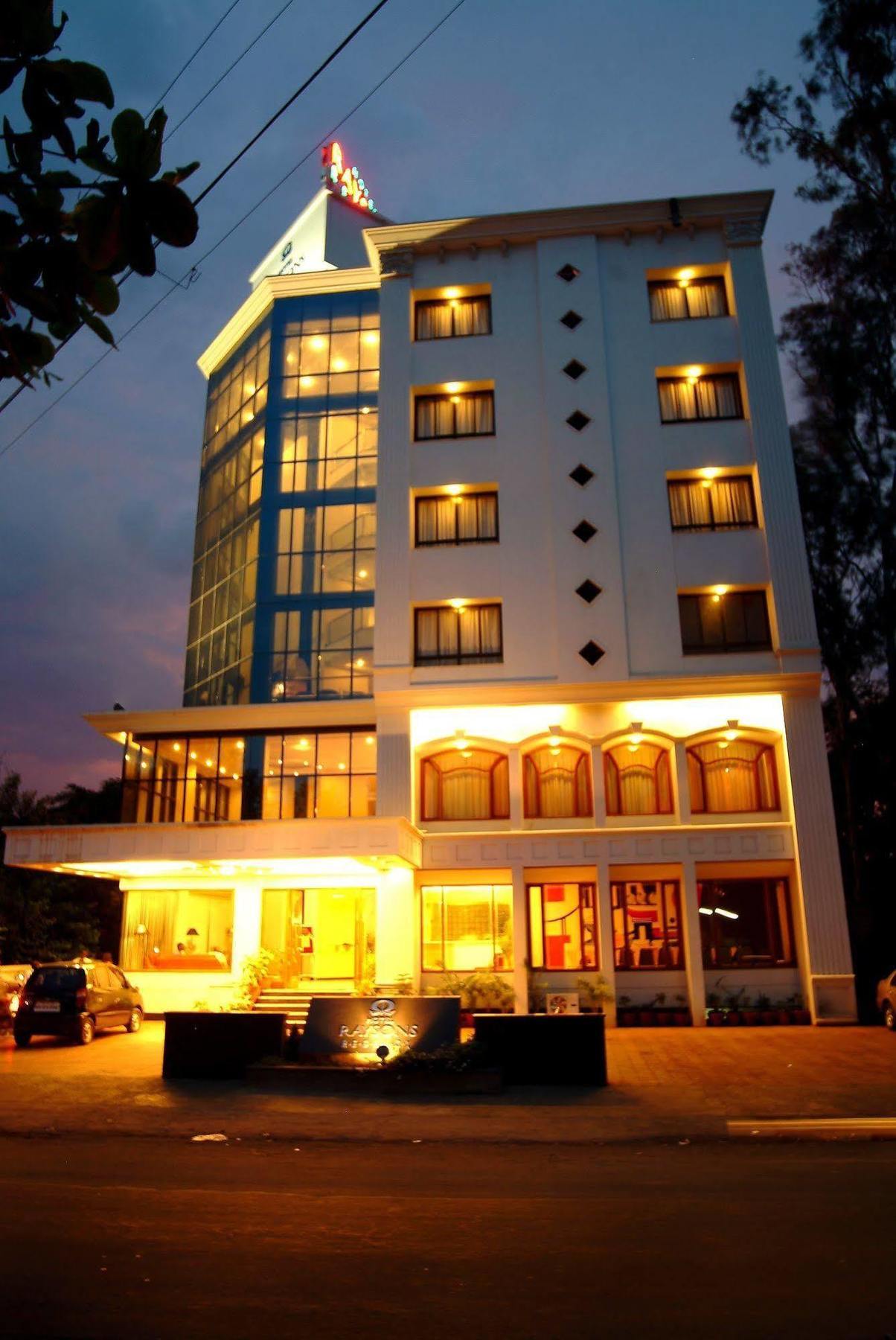 Citrus Hotel Колхапур Экстерьер фото