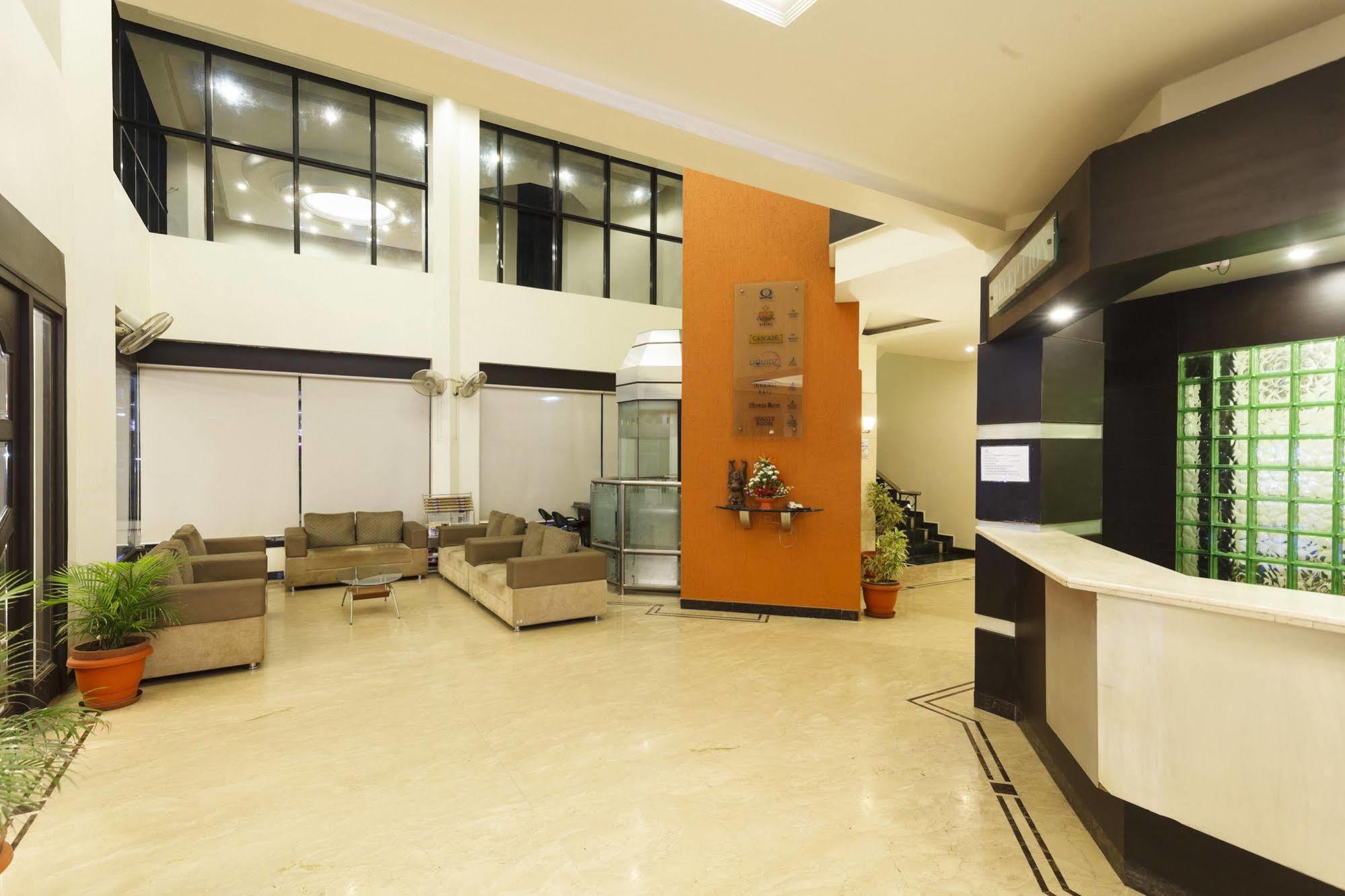 Citrus Hotel Колхапур Экстерьер фото